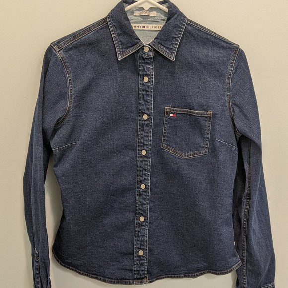Vintage Tommy Hilfiger Women's Denim Button Shirt - Picture 2 of 10